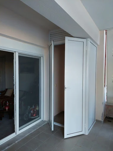 Μαρτιροσιάν Εμμανουήλ | Μ@Μ |