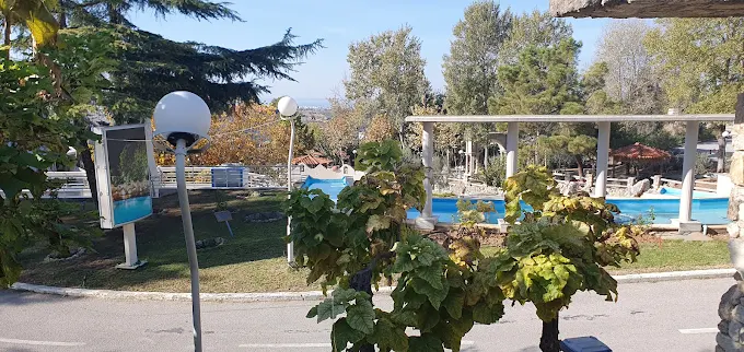 Η Κορυφή στο “Χωριό της Ειρήνης”