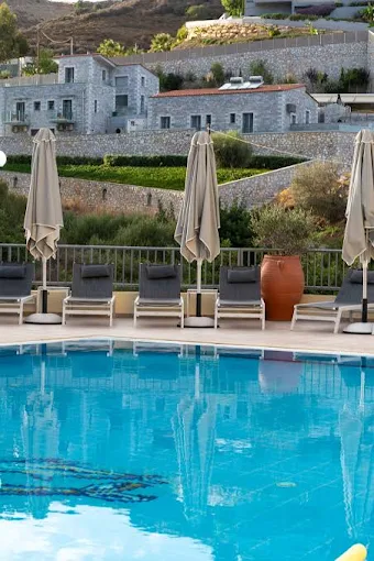 Elpis Studio Apartments