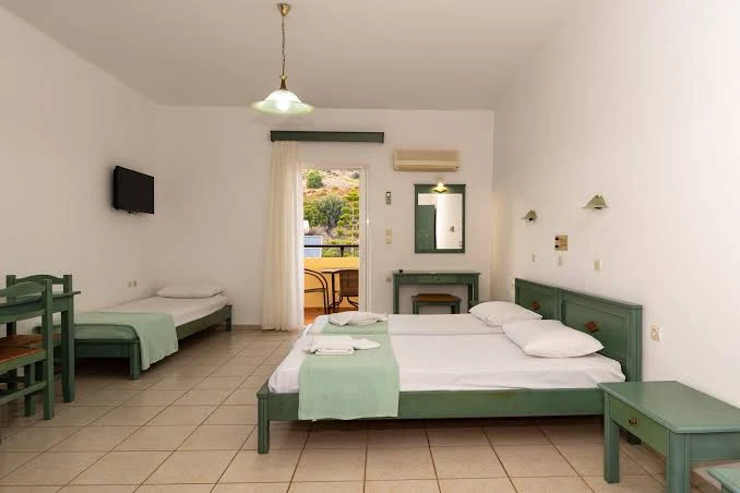 Elpis Studio Apartments