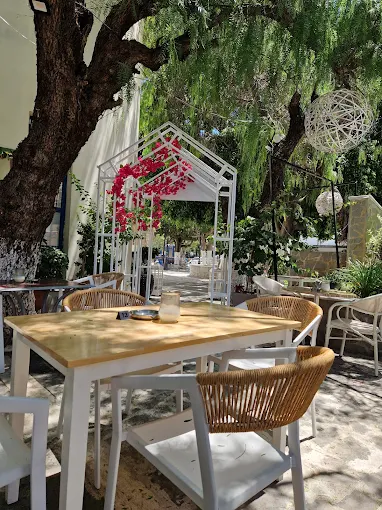 Kalagris Cafe-bar-restaurant