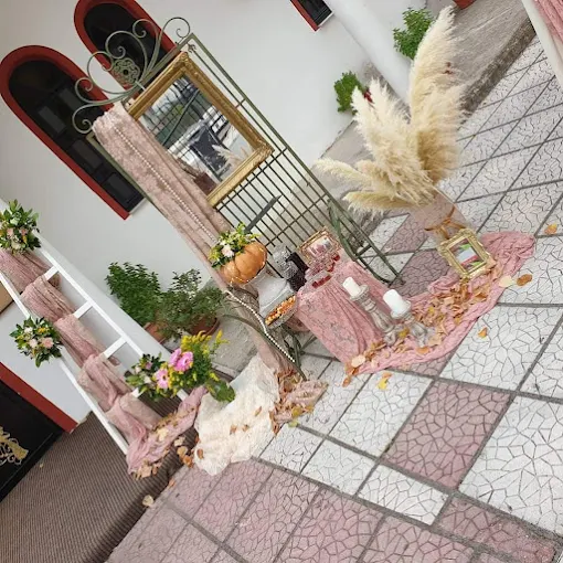 Τζεράνι ανθοπωλείο