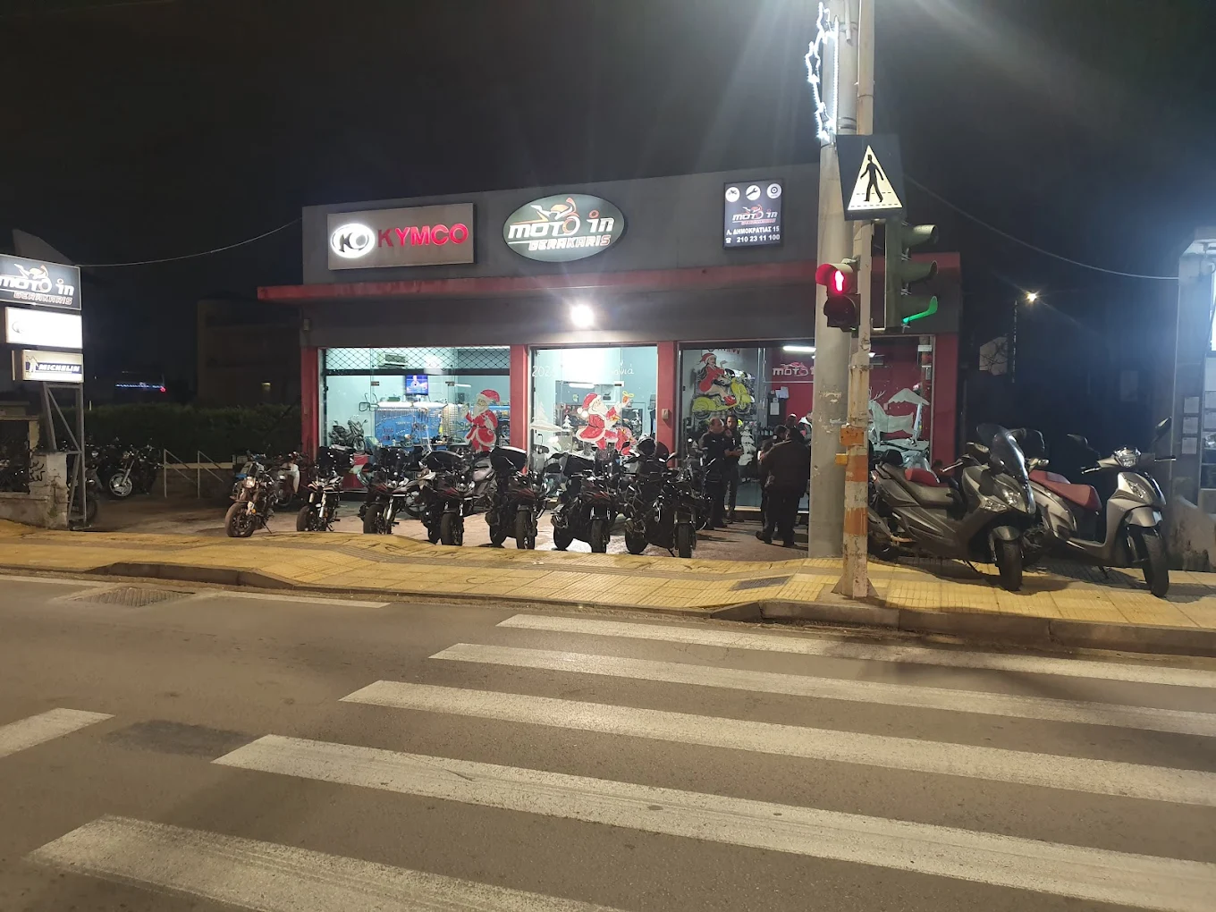 Moto In Gerakaris