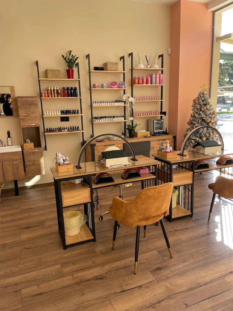 Niki’s beauty boutique