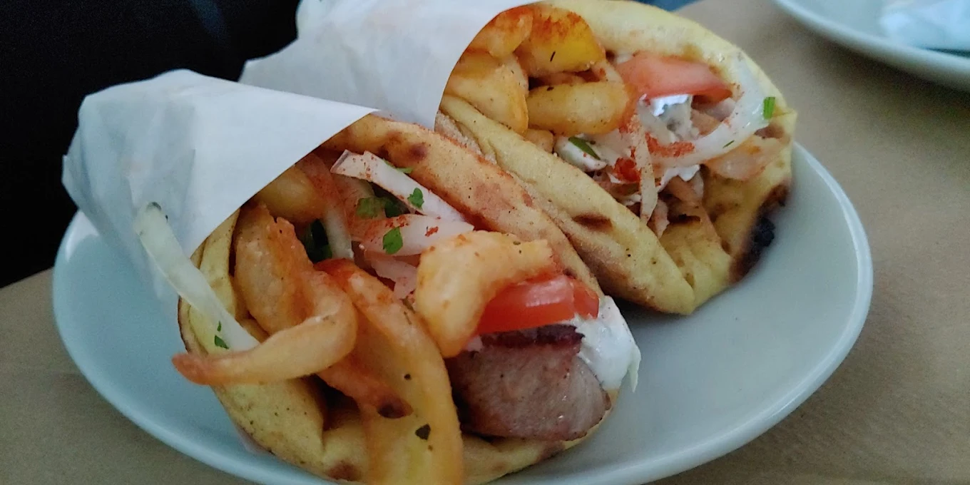 Τα σουβλάκια Του Παππού