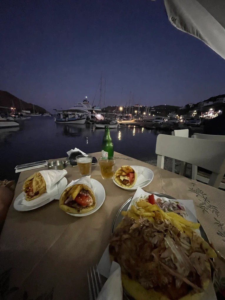 Τα σουβλάκια Του Παππού