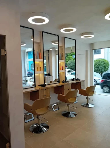 BE UNIQUE Hair Boutique