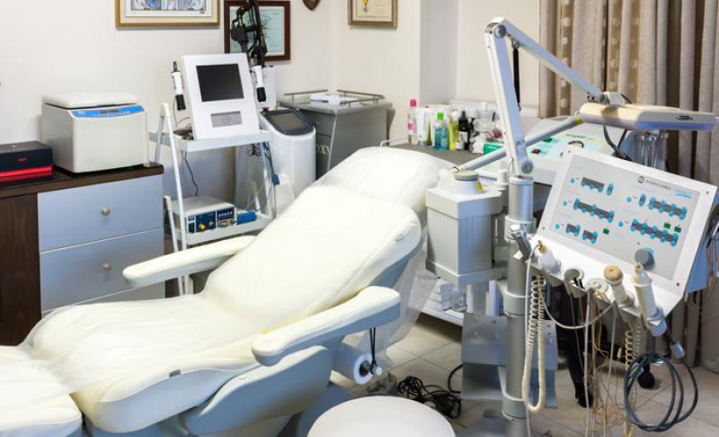 ΙΩΑΝΝΙΔΟΥ ΑΝΘΟΥΛΑ – ΔΕΡΜΑΤΟΛΟΓΟΣ ΑΦΡΟΔΙΣΙΟΛΟΓΟΣ ΘΕΡΜΗ ΘΕΣΣΑΛΟΝΙΚΗΣ