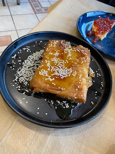 Ταβέρνα-Ψησταριά Το Μουράγιο