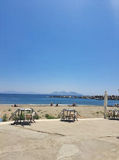 Μελτέμι Ικαρία ( Meltemi-Ikaria)