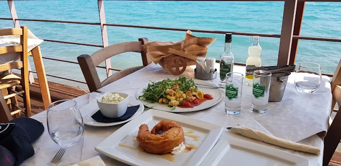 Ψίθυροι Γεύσεων