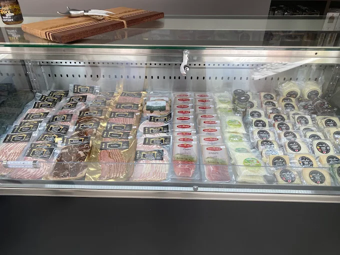 Polygenis & The greek butcher