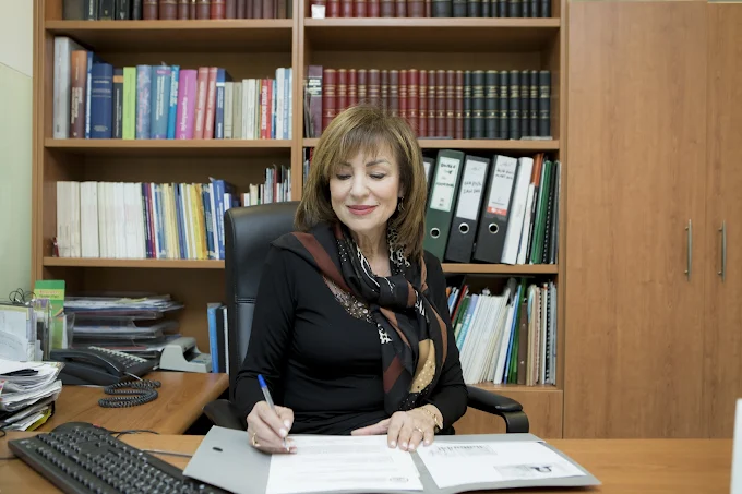 Λιόλιου Καραγιάννη Ελένη – Μικροβιολόγος