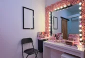 Polish Nail Bar and Beauty