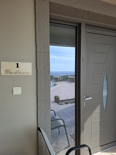Nireides Villas
